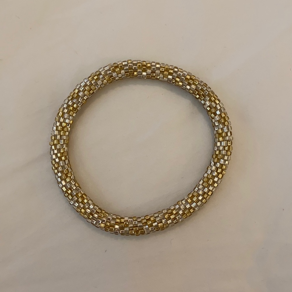 Beaded Bracelet ⚜️